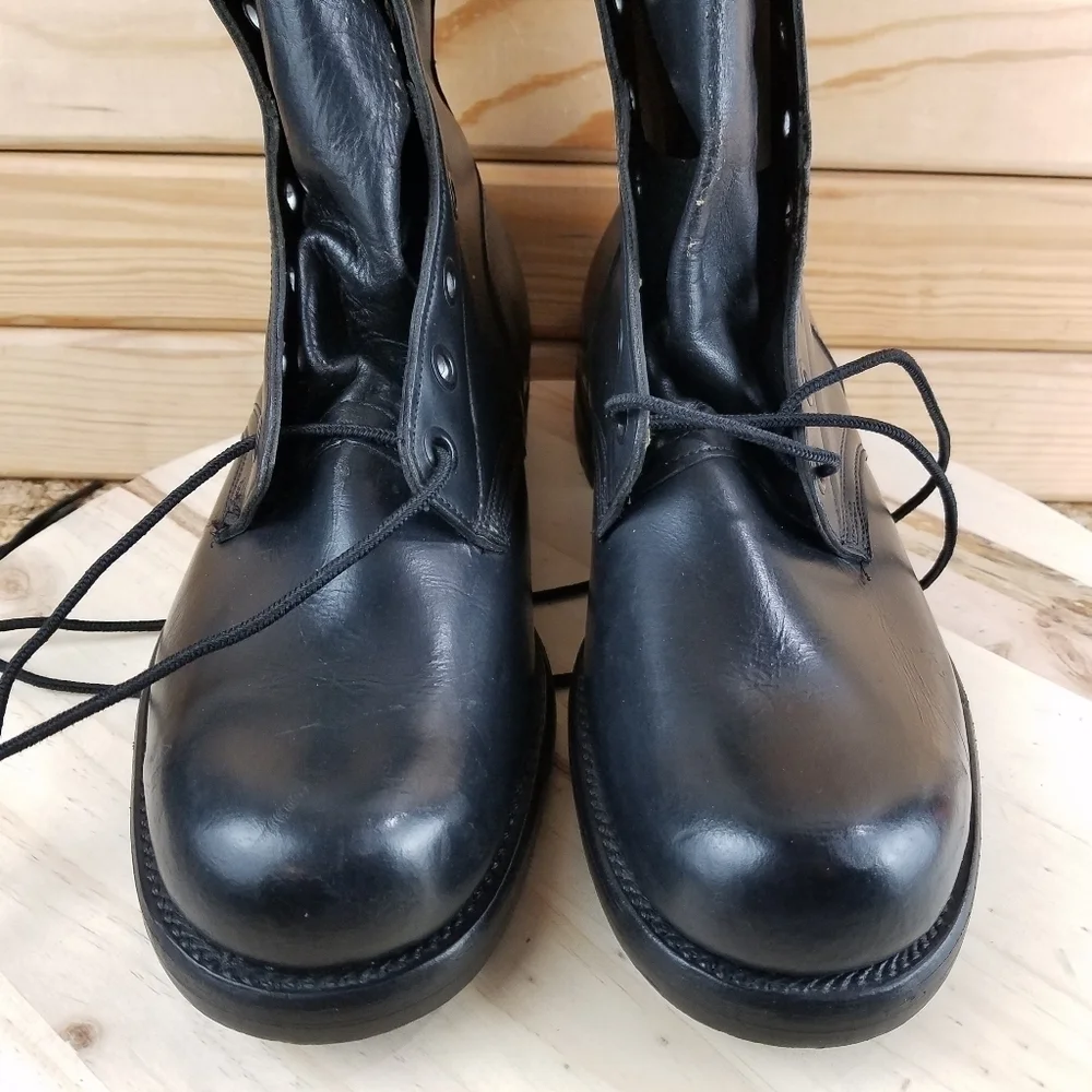 VTG Cumberland Shoe Corp 1966 US Army 9 REG Combat Military Boots GOODYEAR Soles
